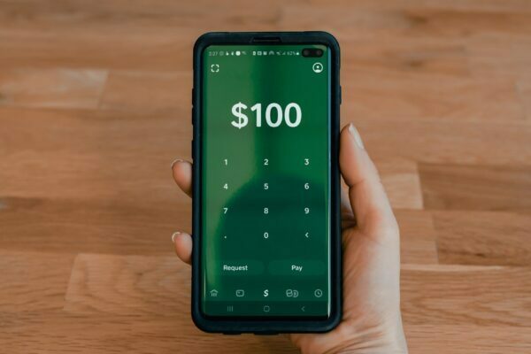 Couple loses thousands to Cash App fraud
